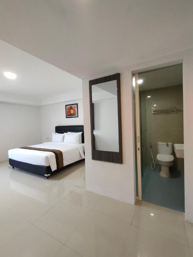 Golden Ganesha Hotel Yogyakarta By Ecommerceloka Gondowulung Exteriör bild